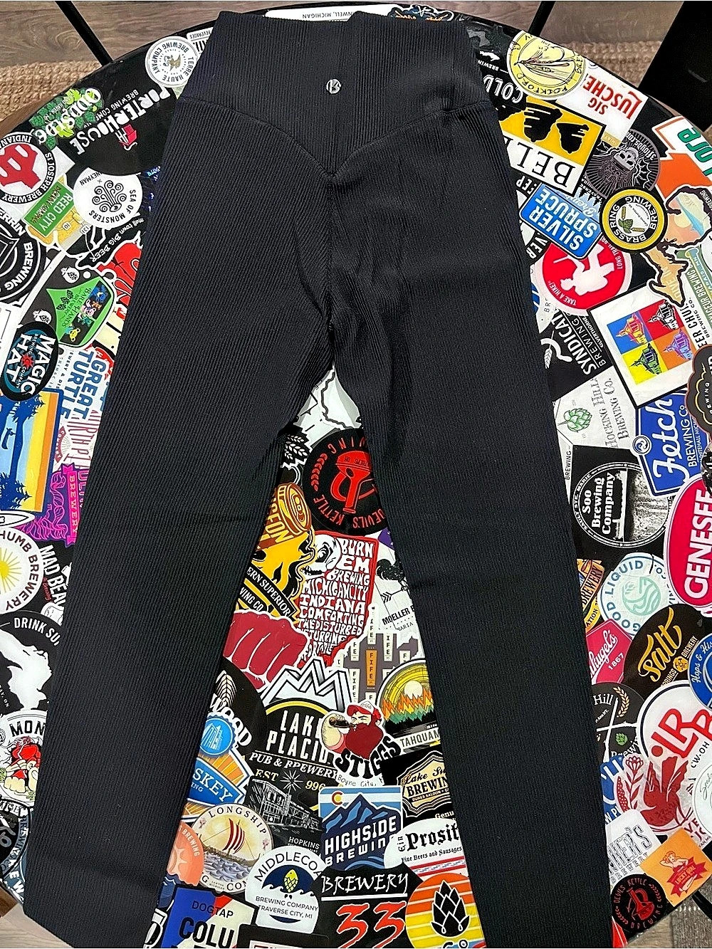 Buffbunny Collection Women's Black Ribbed Leggings Medium Like New